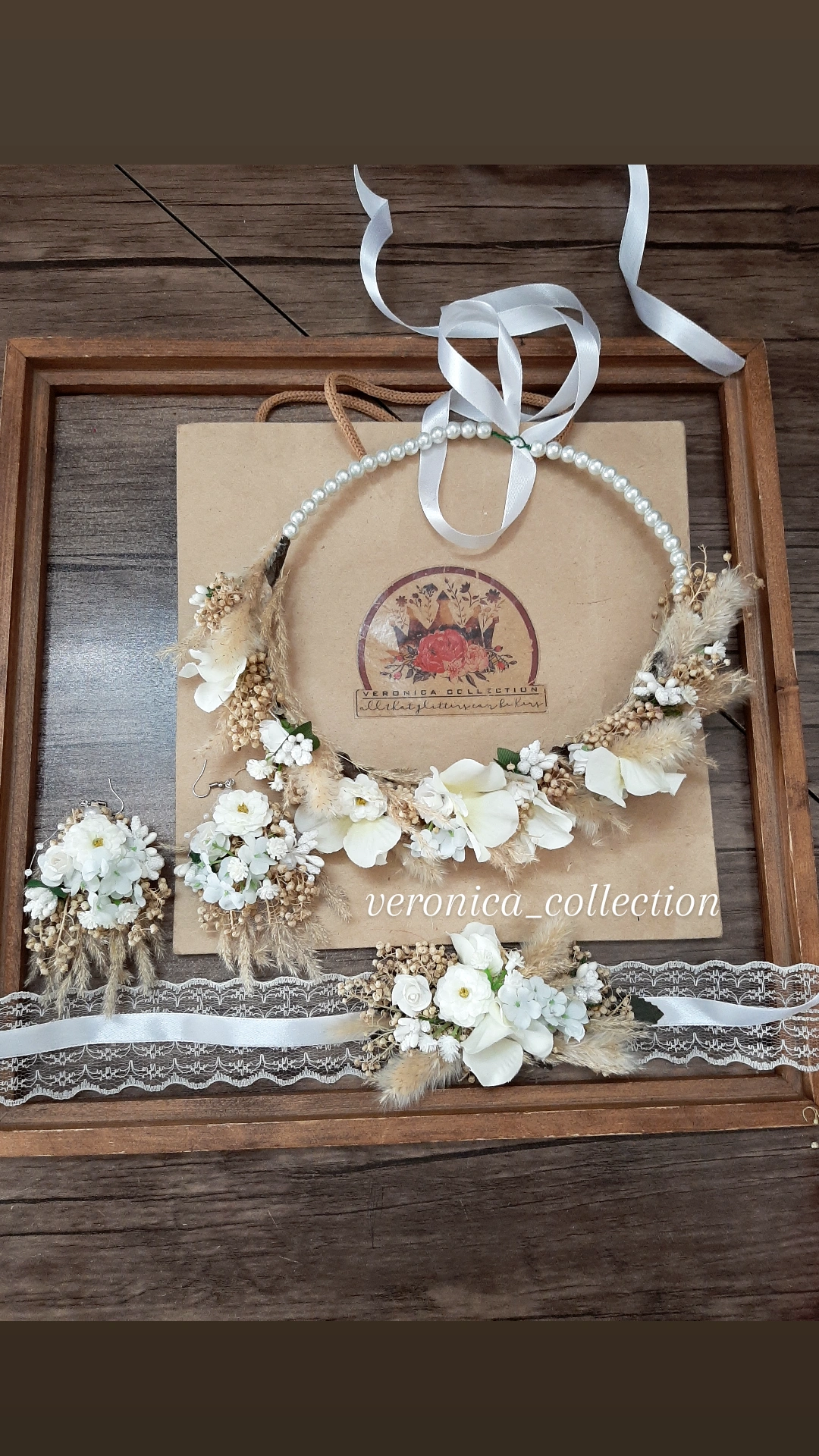 ست سفید تاجگل وچوشواره ومچبند