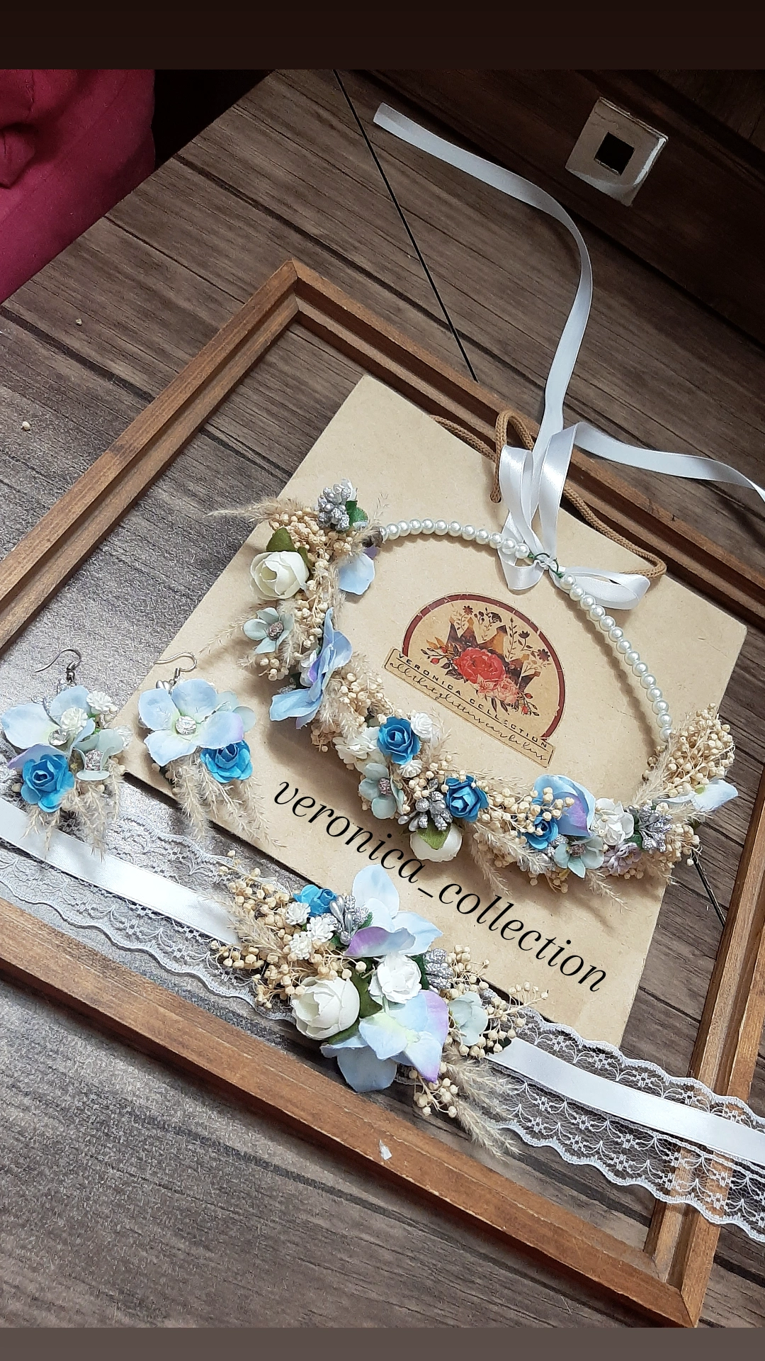 ست تاج گل ومچبند وگوشواره