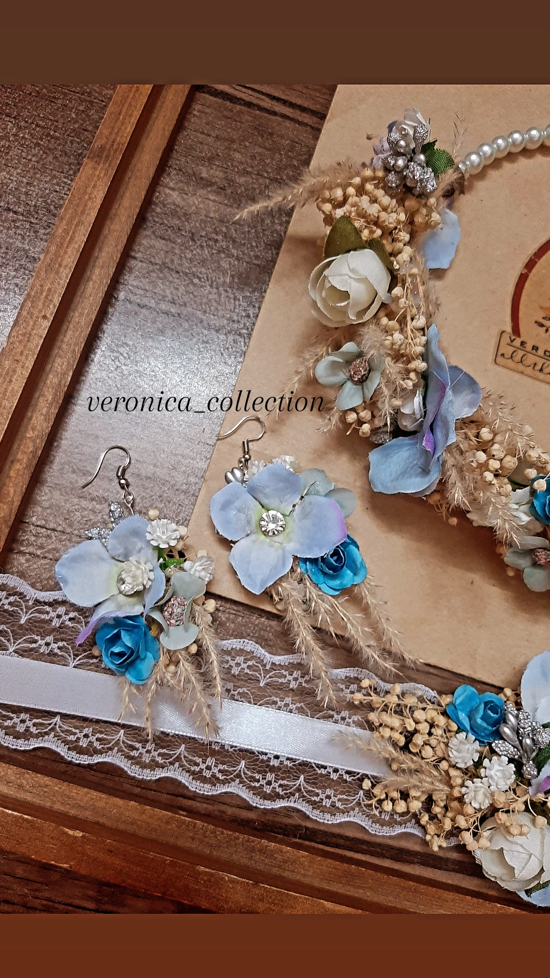 گوشواره تم ابی