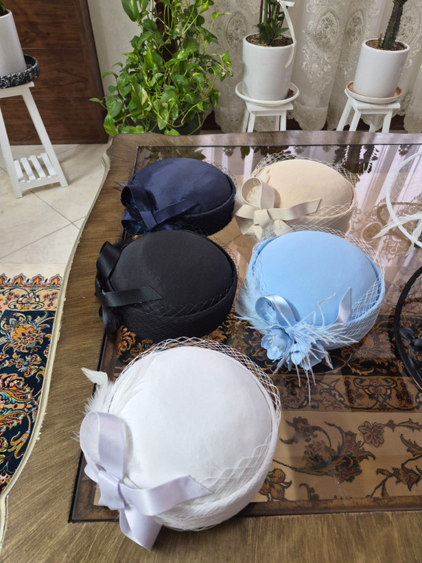 کلاه پیلباکس محدب در رنگبندی دلخواه